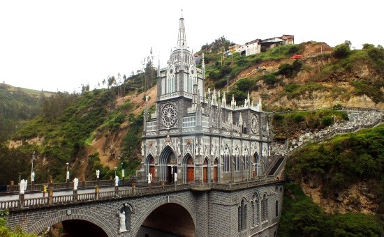 Las Lajas, a jelenések temploma