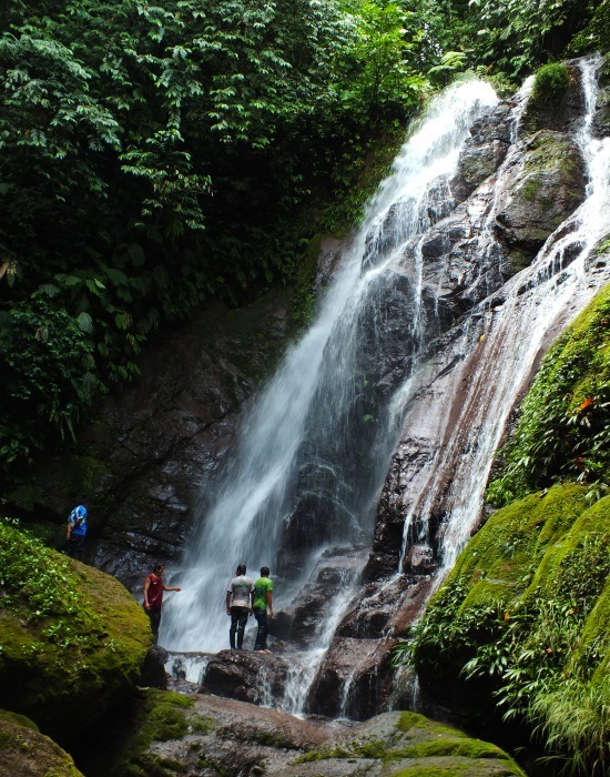 A szent vízesés Nantip közelében ma már nem csak az uwishineknek elérhető