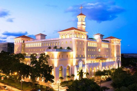 A világ érdekes Scientológia új épület Florida Clearwater egyház főhadiszállás központ