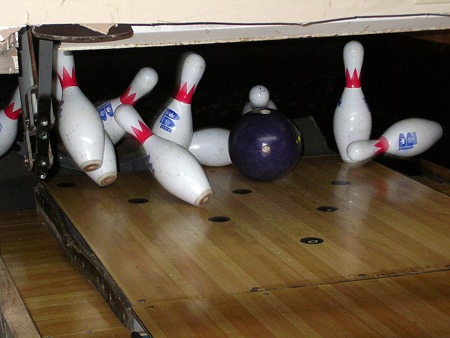 8086-450x-bowling_5.jpg