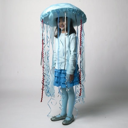 jellyfish-costume-halloween-craft-photo-420-FF1009HALLA12.jpg