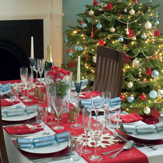 christmas-table-decoration-ideas-6.jpg