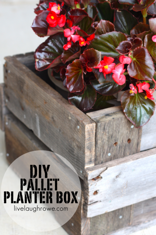DIY-Pallet-Planter-Box-682x1024.png