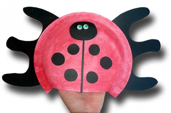 plate-ladybird-puppet-4.jpg