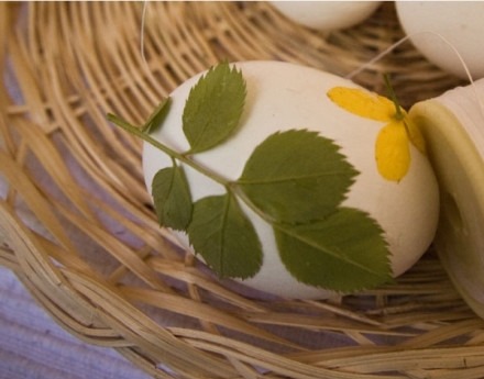 berzselés húsvét tojás tojásfestés