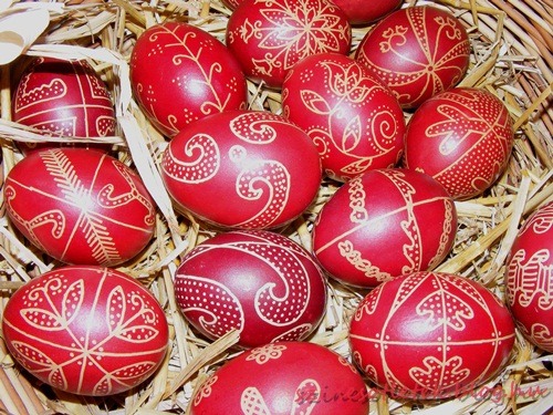 hímes_tojás húsvét íróka tojásfestés