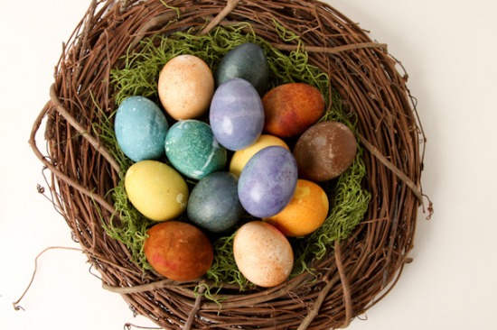 Natural-Dyed-Eggs-51.jpg