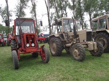 traktor2.JPG