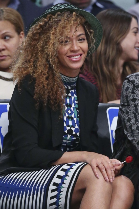 Beyonce Knowles - Brooklyn Nets Basketball Game in NY