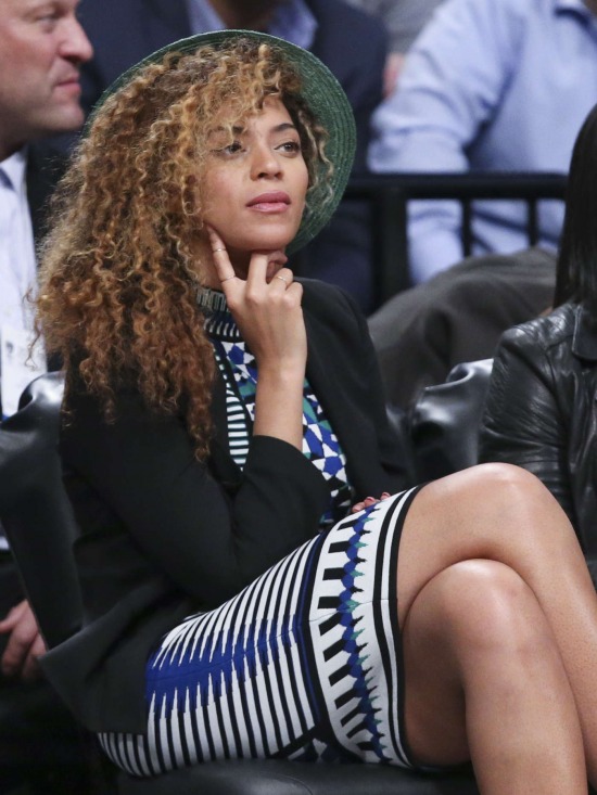 Beyonce Knowles - Brooklyn Nets Basketball Game in NY 02