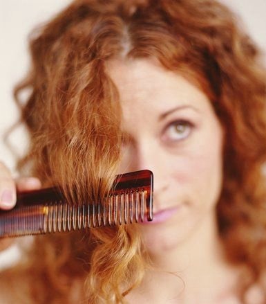 hajhullás hairhungary kopaszodás dauer tartós hullám töredezett haj göndör fürtök