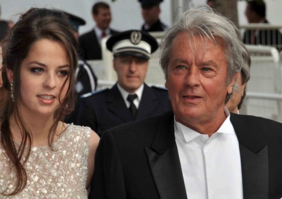Alain Delon és lánya, Anouchka a Cannes-i fesztiválon (by Georges Biard)